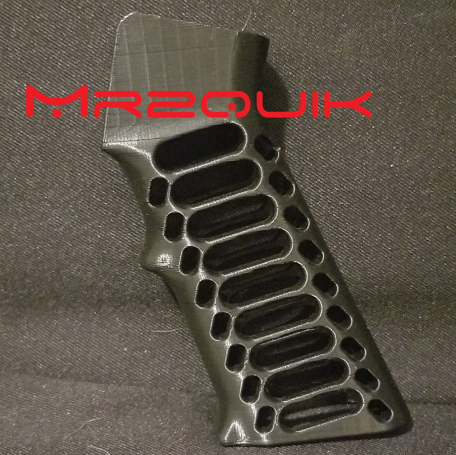 FlatSlot AR-15 Grip